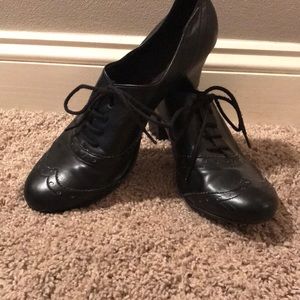 Size 9 Predictions Old School Heels